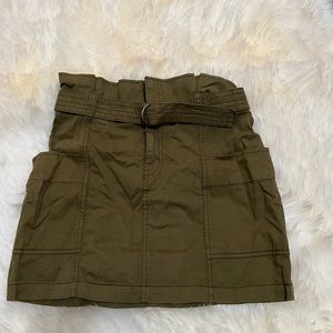 ARMY GREEN CARGO SKIRT